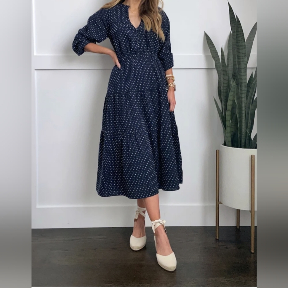 Madewell Tiered V Neck Midi Dress in Navy